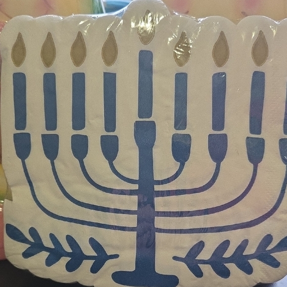 Hanukkah Menorah Napkins- 40 Pack - Picture 1 of 1